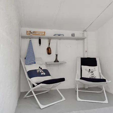 In With Kitchen Holiday home Svaneke