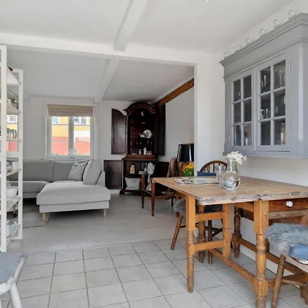 In With Kitchen * Svaneke